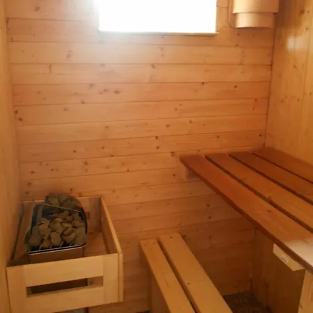 شقة Maly Byt, S Balkonem A Finskou Saunou