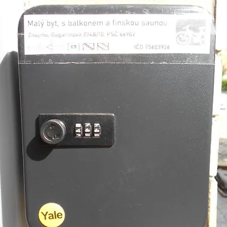 شقة Maly Byt, S Balkonem A Finskou Saunou *